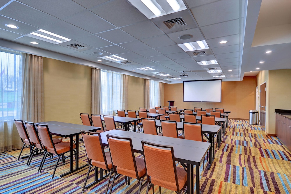 Fairfield Inn & Suites by Marriott Nashville Downtown MetroCenter - photo 27