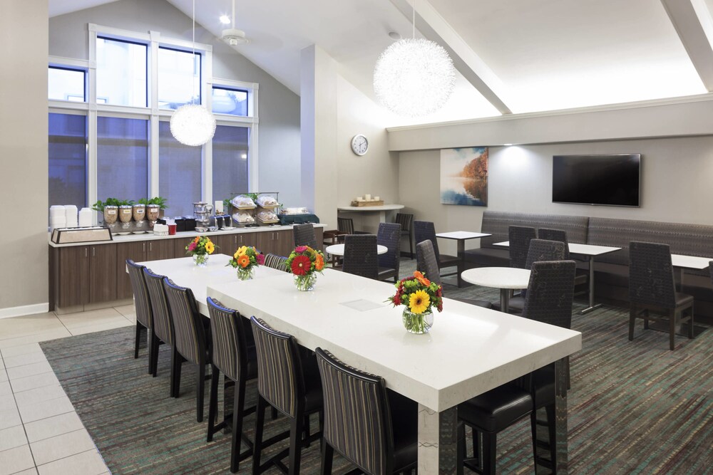Residence Inn by Marriott Kansas City Overland Park - photo 18