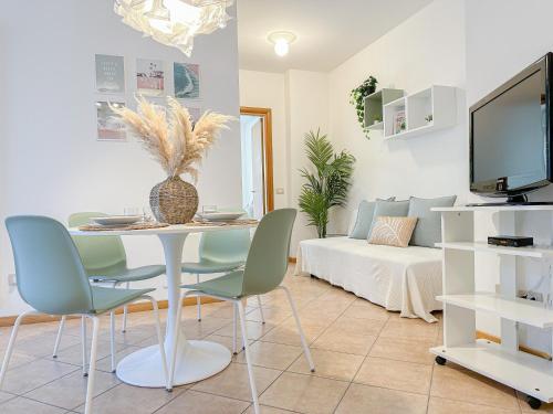 GREENMARE Mare a 100 m 2 balconi e parcheggio gratuito — 4-Star Luxury Hotel in Riccione, Italy