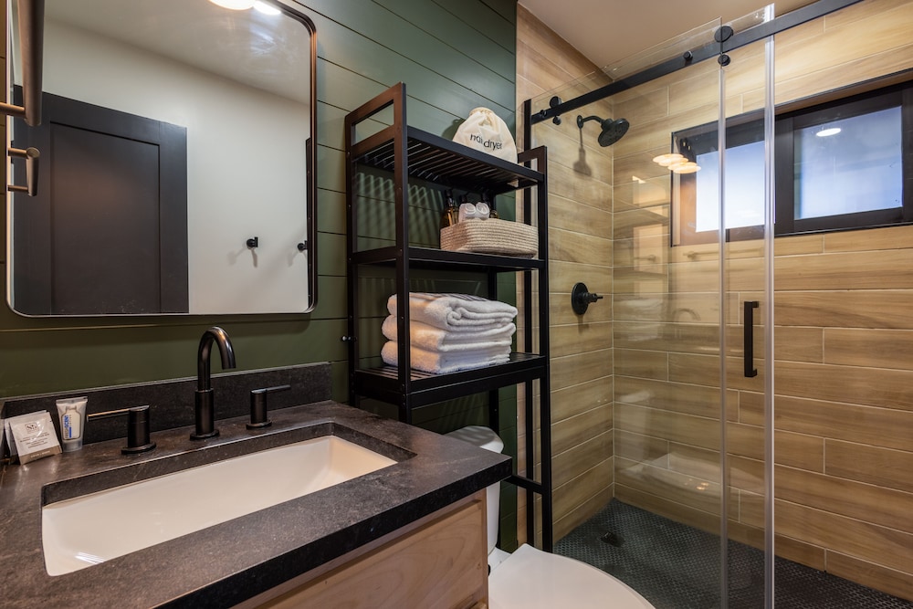 Timberlodge Inn - photo 15
