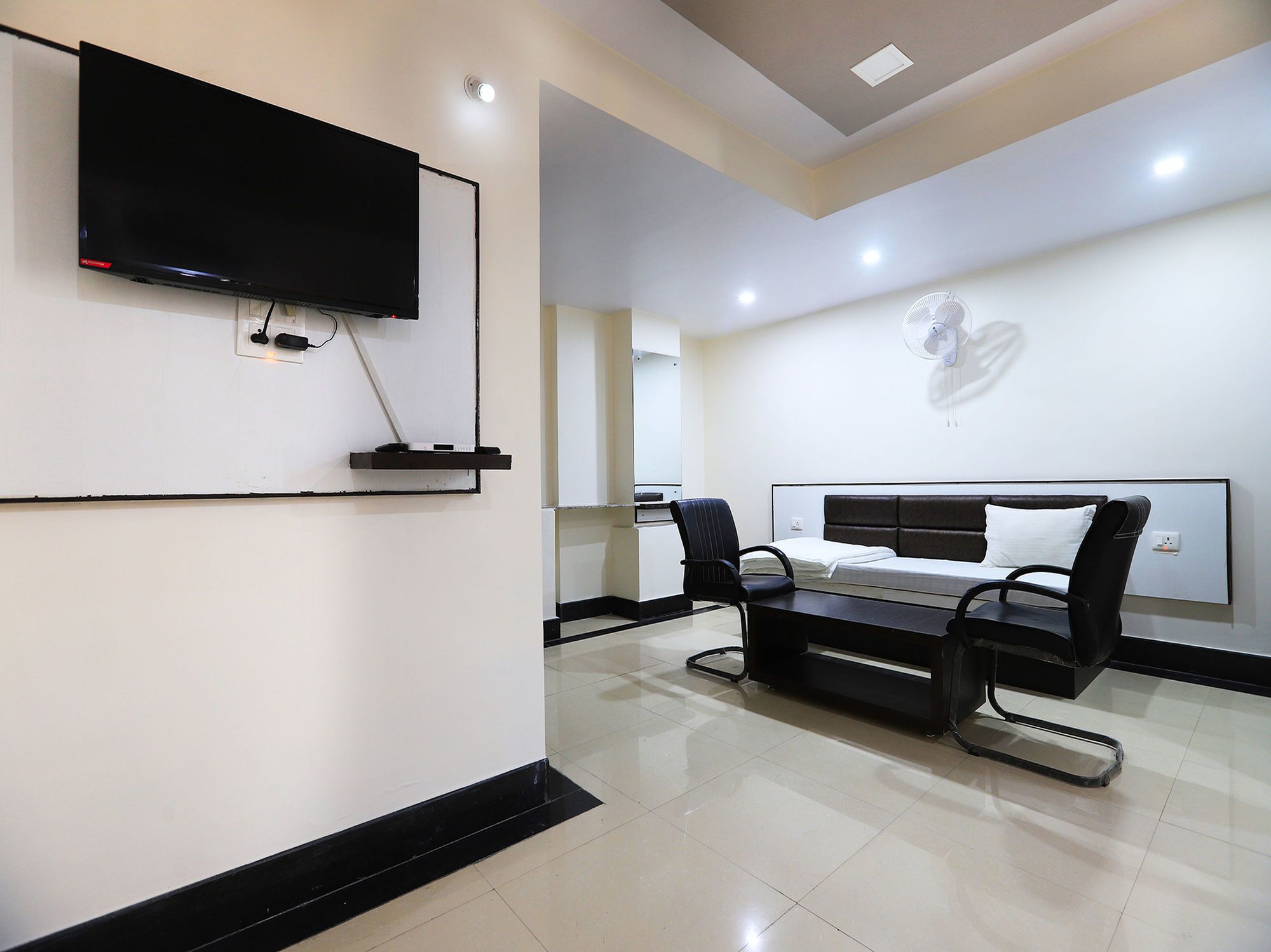 Oyo 11840 Hotel Venus in Ajmer, India