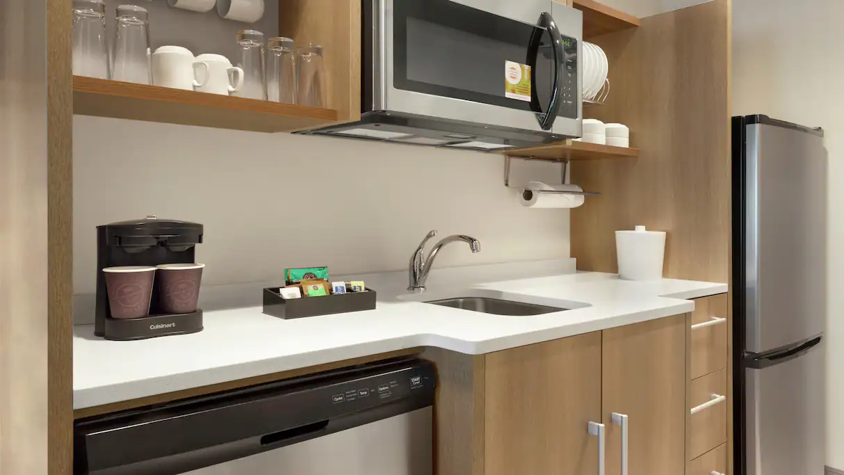 Home2 Suites by Hilton Bloomington Normal - photo 33