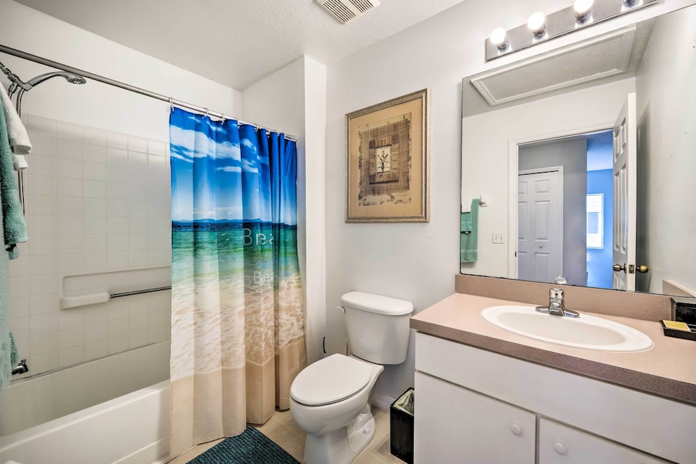 Kissimmee Resort Townhome w Pool 7 Mi to Disney - photo 23