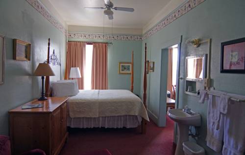 Palace Hotel - photo 11