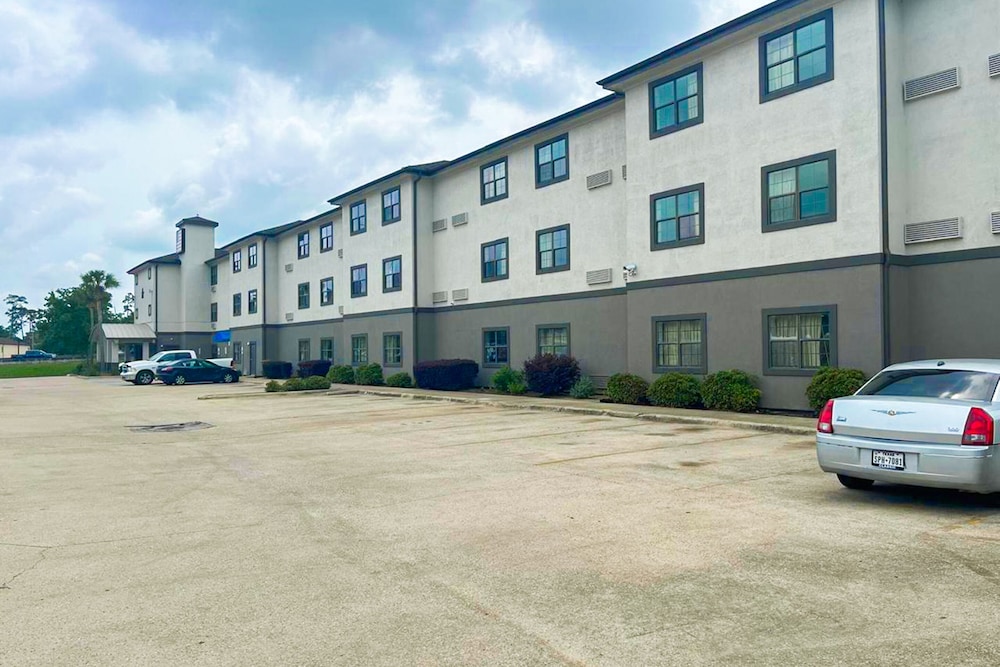 OYO Townhouse Beaumont Medical Center Area - photo 19