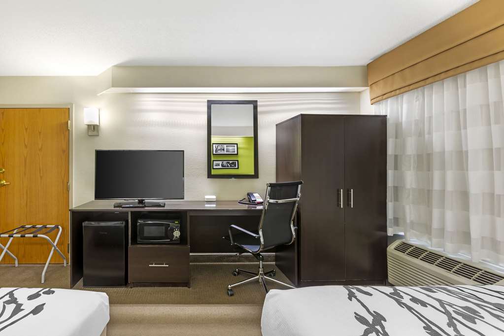 Sleep Inn at Greenville Convention Cente - photo 18