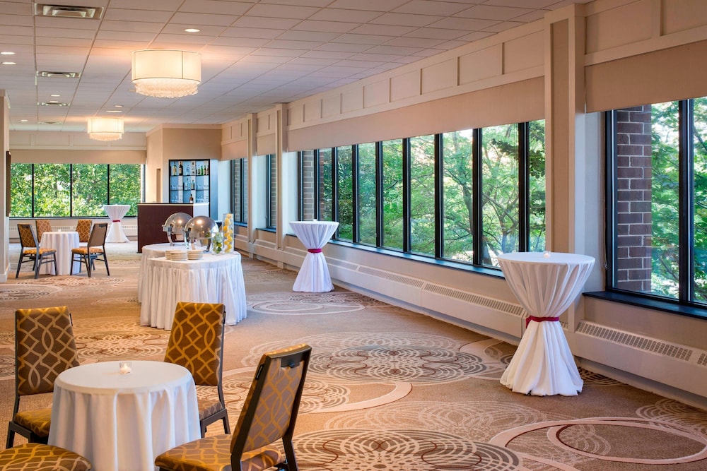 Sheraton Harrisburg Hershey Hotel - photo 36