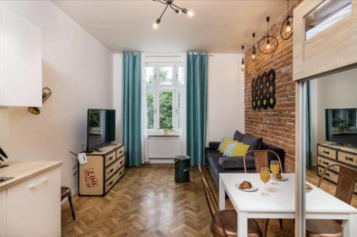 Studio apartment Centre of Kraków Starowiślna 54 — 4-Star Luxury Hotel in Krakow, Poland