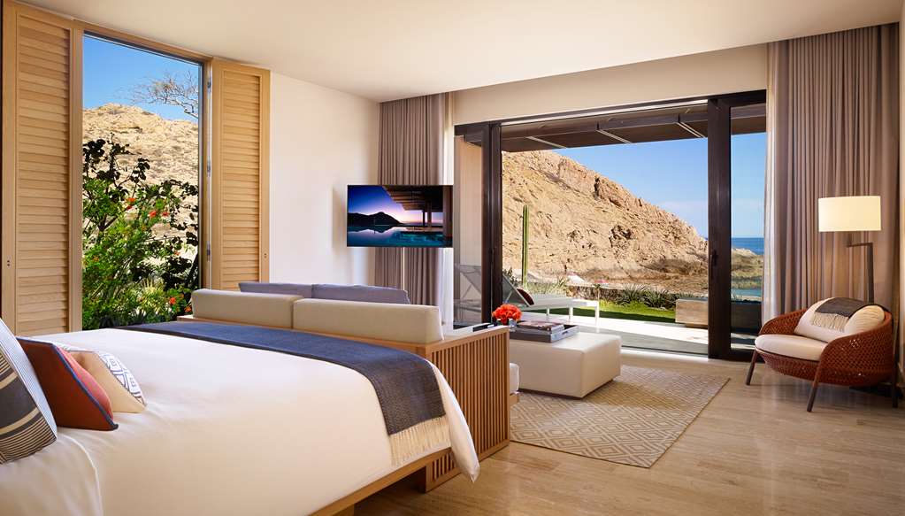 MLC Architectural Baja Suite Guestroom