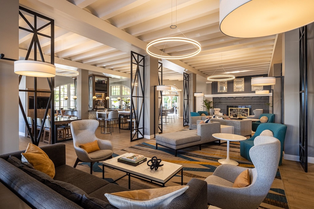 Crowne Plaza Phoenix Chandler Golf Resort by IHG - photo 4