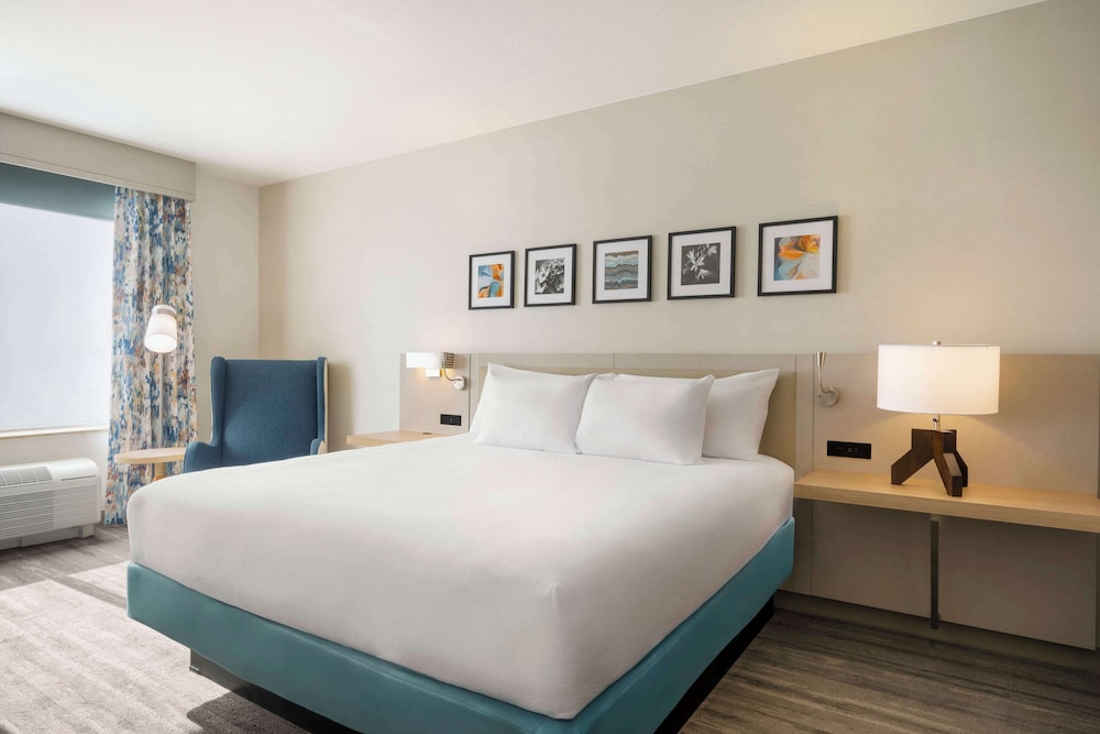 Hilton Garden Inn Fort Collins - photo 16