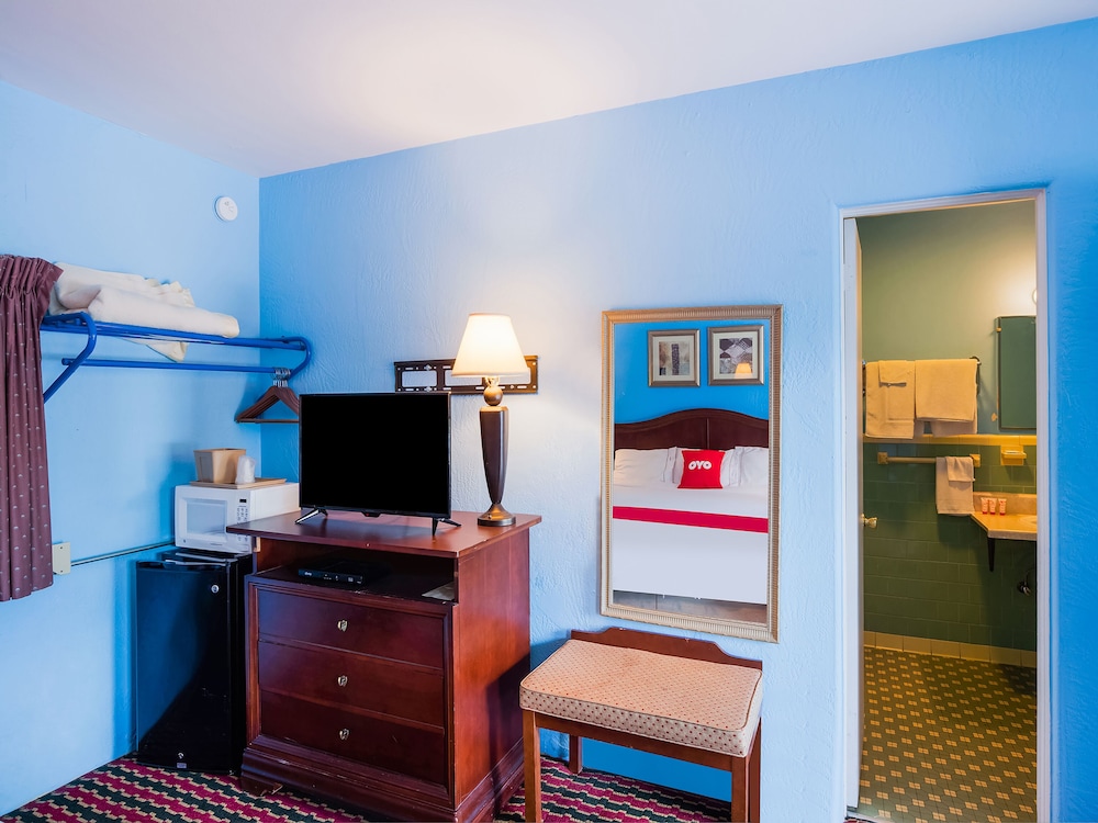 BlueJay Motel Salem Roanoke I 81 - photo 21