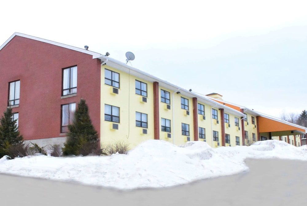 Days Inn by Wyndham Augusta - photo 23