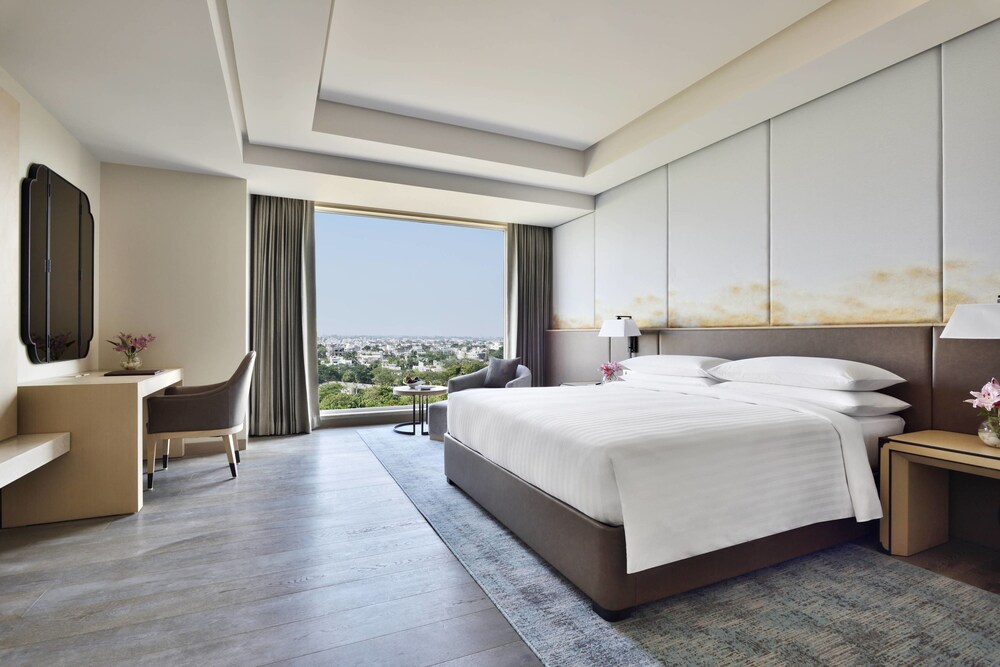 Indore Marriott Hotel — 5-Star Luxury Hotel in Indore, India