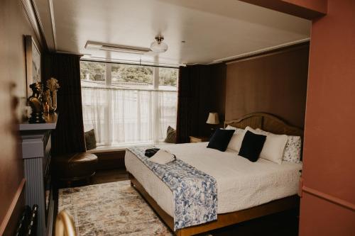 The Brooks Hotel - photo 41