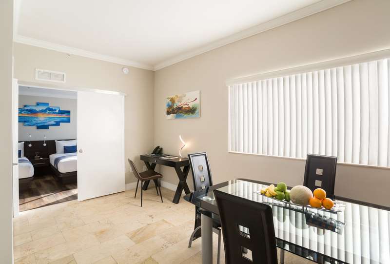 Nuvo Suites Hotel - photo 3