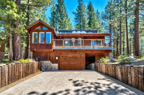Family Hiker s Haven: Forested 3BR Pets