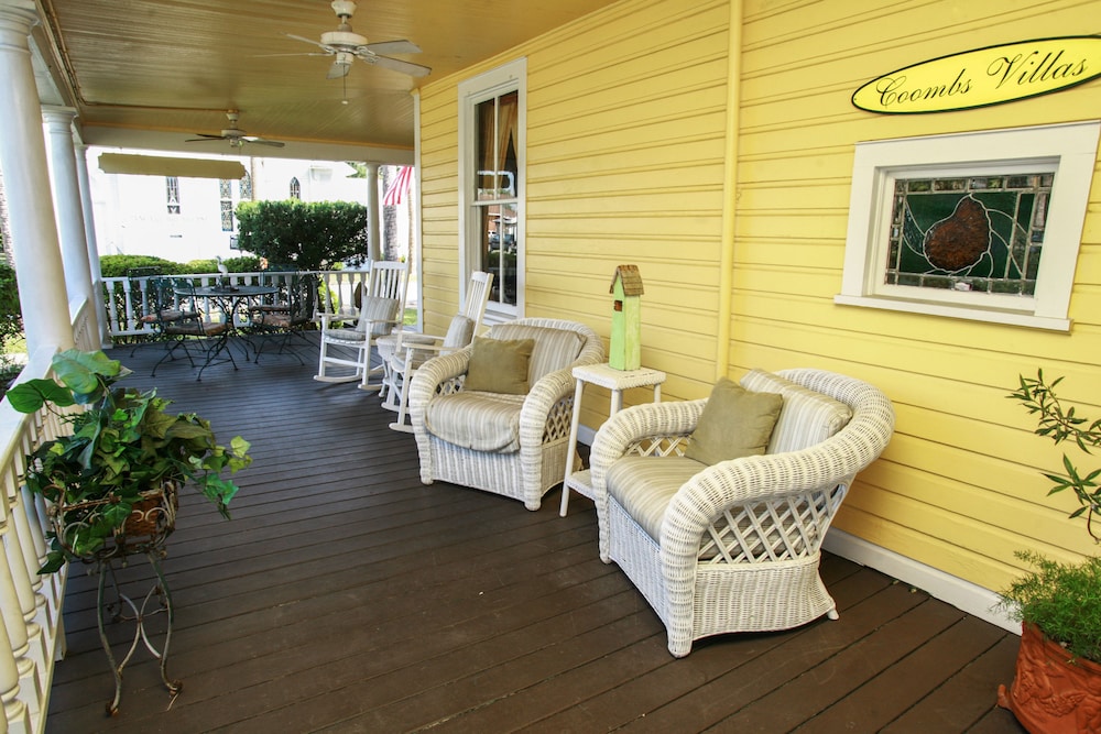 Coombs Inn and Suites - photo 42