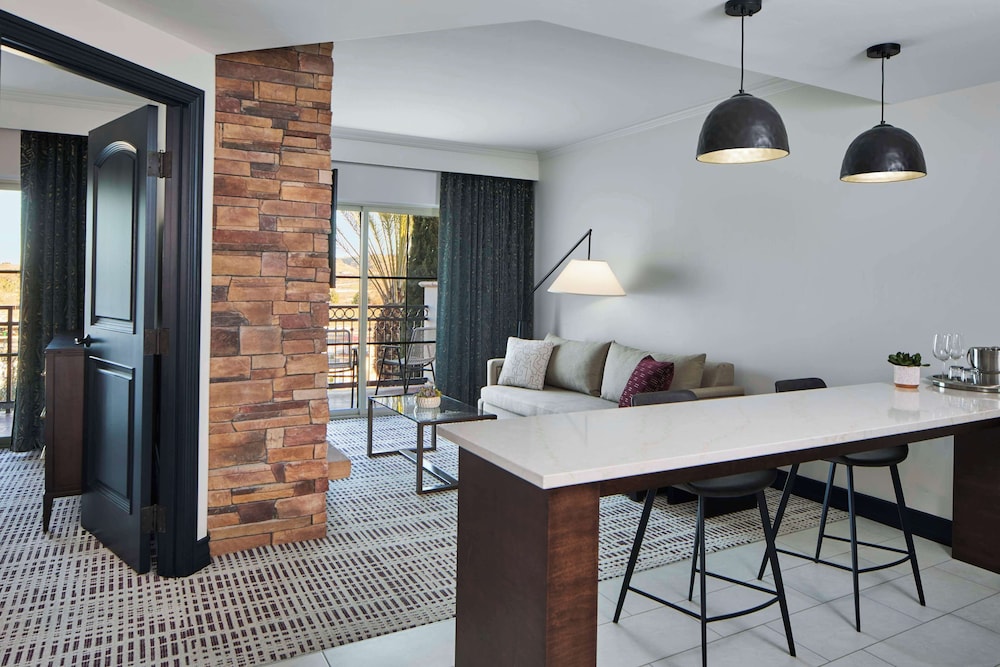 La Bellasera Hotel & Suites Paso Robles Tapestry by Hilton - photo 39