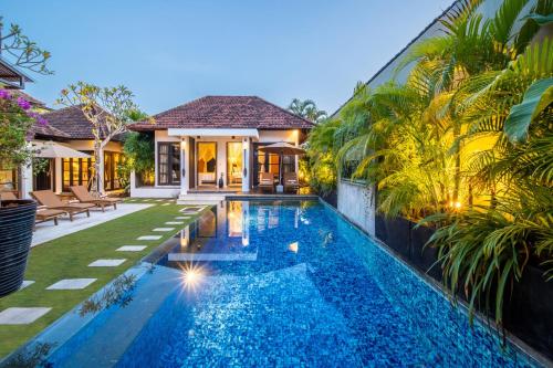 Lotus Luxury Villa Seminyak — 4-Star Luxury Hotel in Seminyak, Indonesia