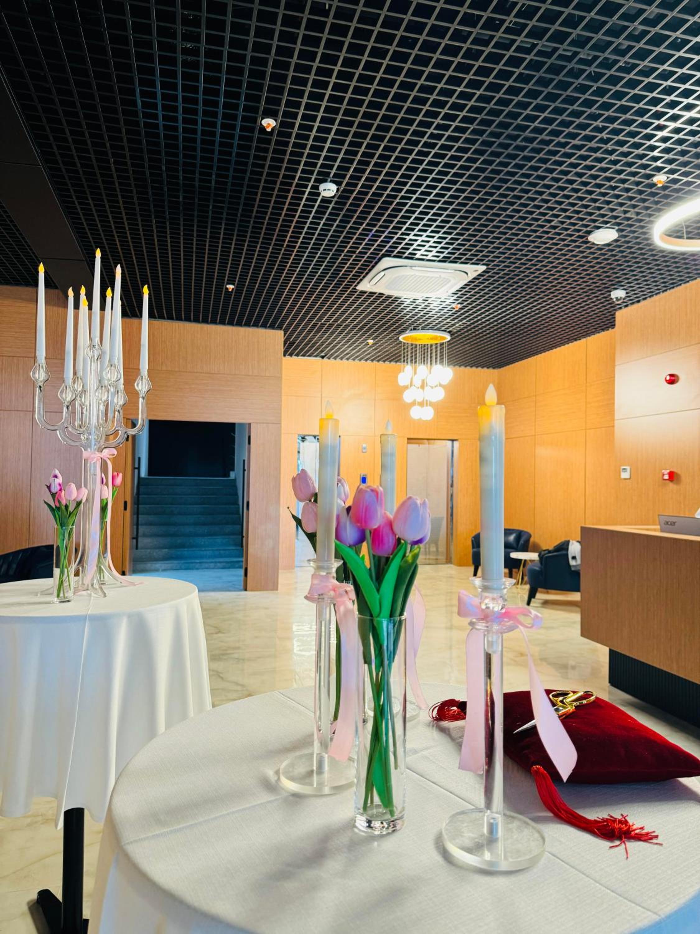 New wave apart hotel