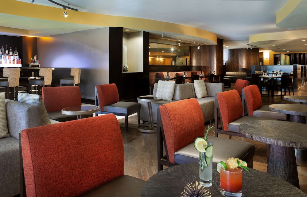 DoubleTree by Hilton El Paso Downtown - photo 37