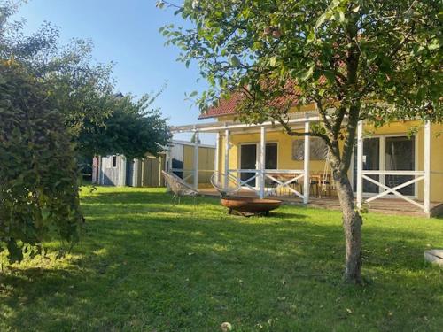 Familien Ferienhaus Im Grunen In Direkter Nahe Zum Nurburgring — Kempenich