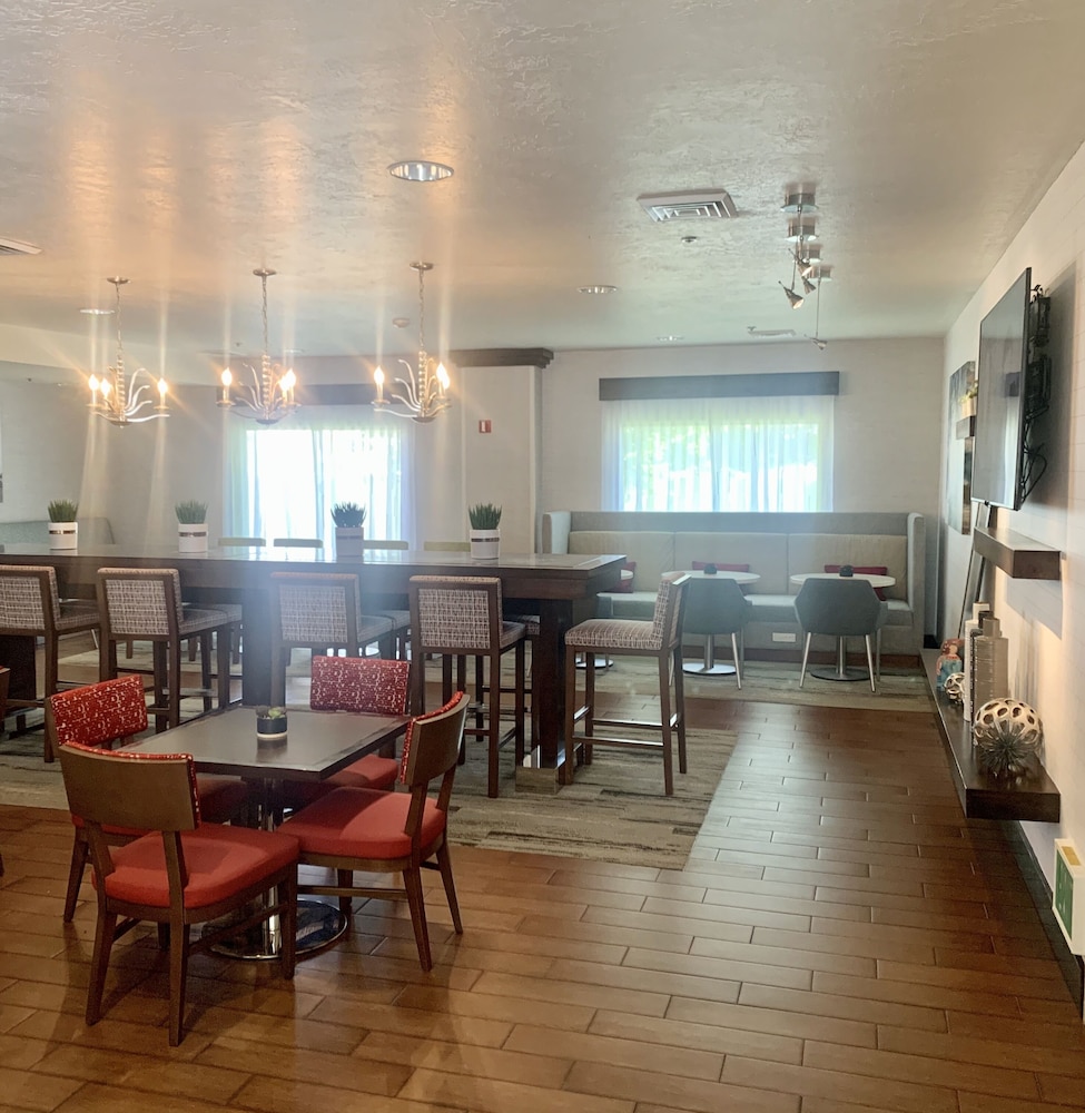 Hampton Inn Salt Lake City Murray - photo 5