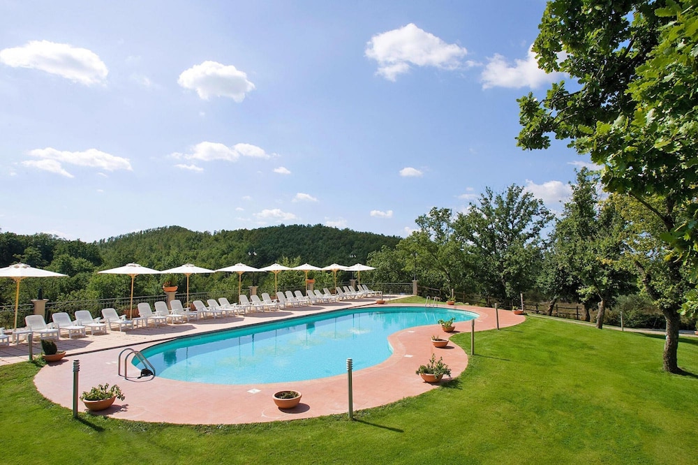 Tourist Resort Grosseto — hotel in Sorano