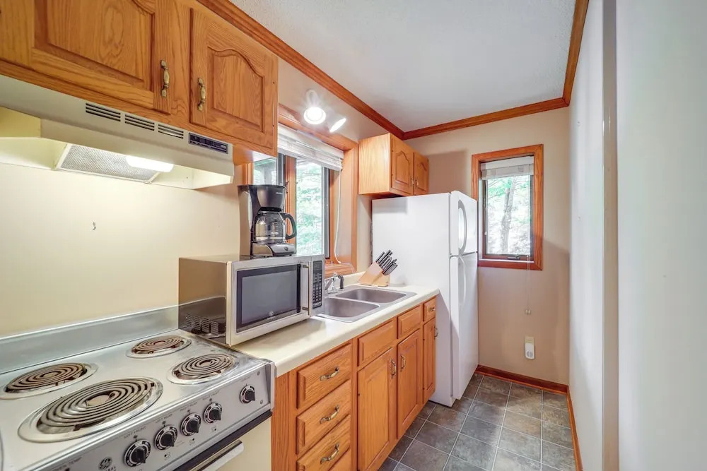 Half Mi To Sugar Mtn Resort Condo with Balcony - photo 14