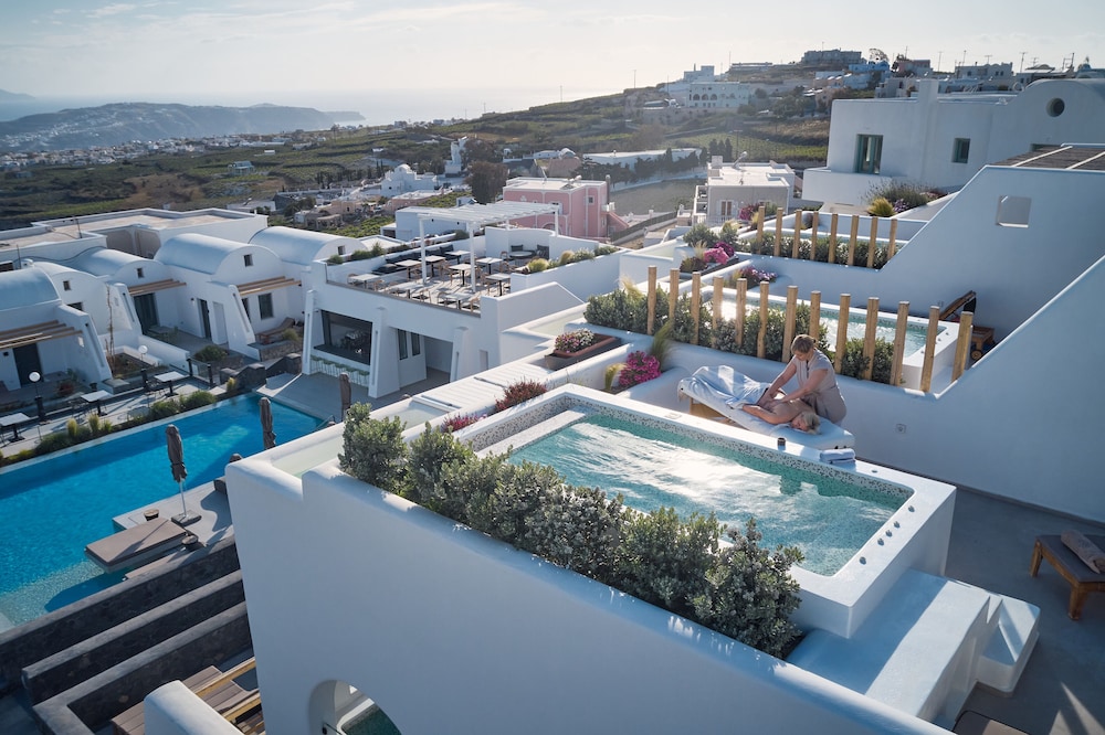 Alleys All Suite Hotel & Spa in Pyrgos, Greece
