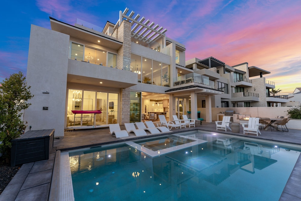 The Beach Front By Redawning — Saint George