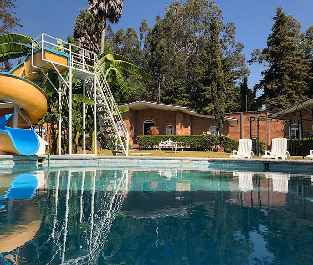 Hotel Villa Monarca - carbon neutral hotel in Heroica Zitacuaro