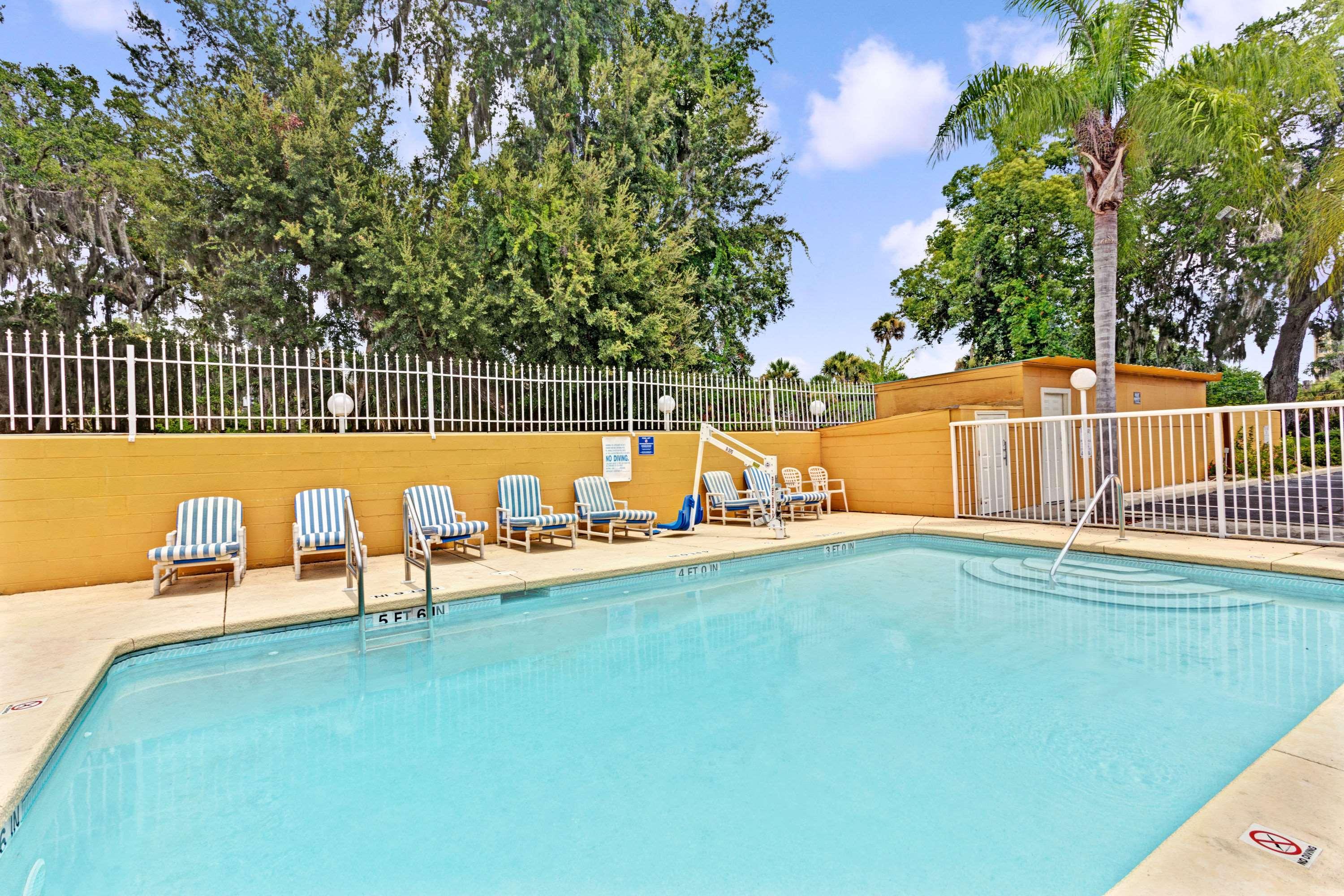 Sunset Inn Daytona Beach - photo 16