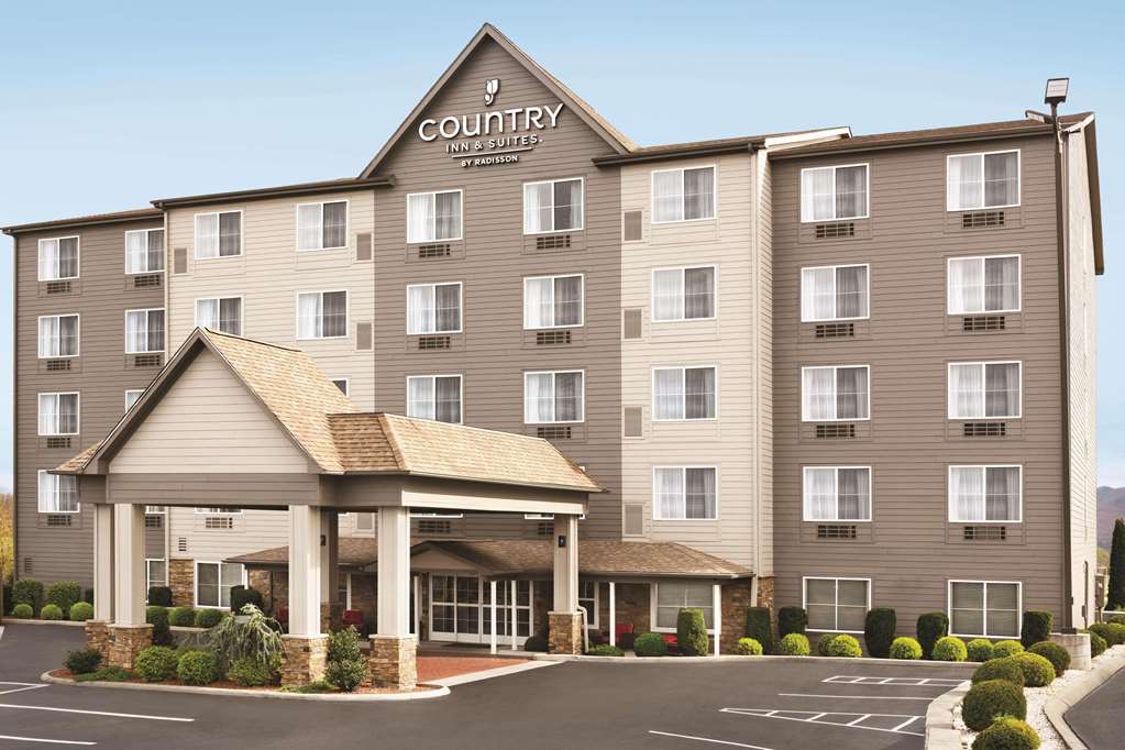 Country Inn & Suites by Radisson Wytheville VA - carbon neutral hotel in Wytheville