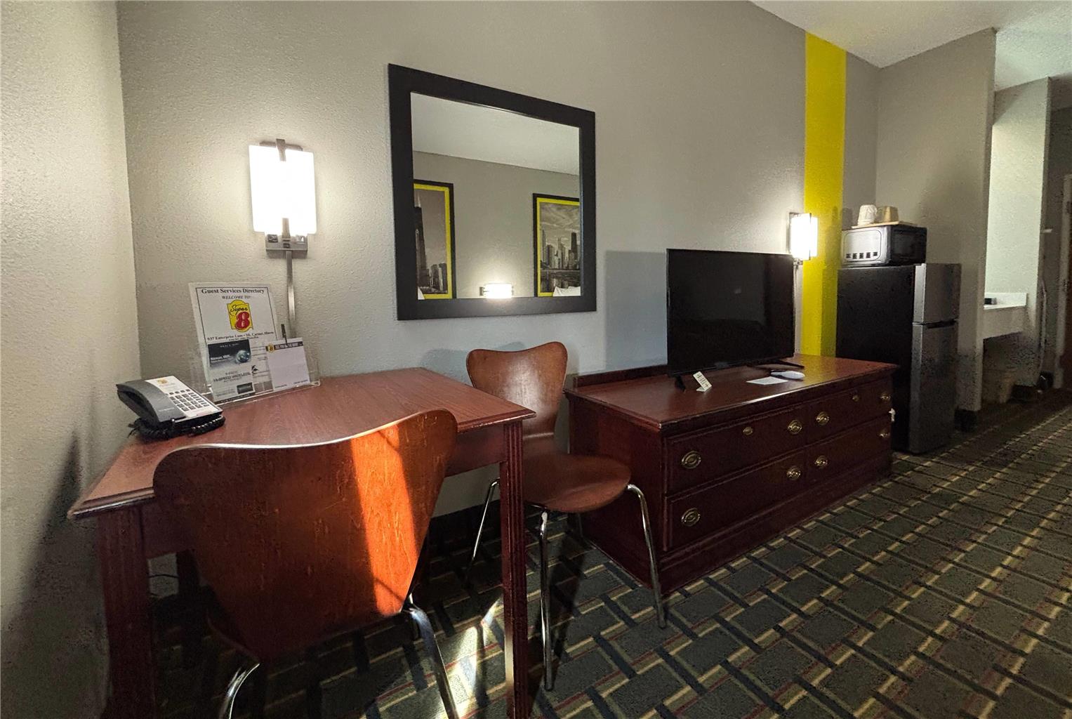 Super 8 by Wyndham Mt. Carmel IL - photo 14