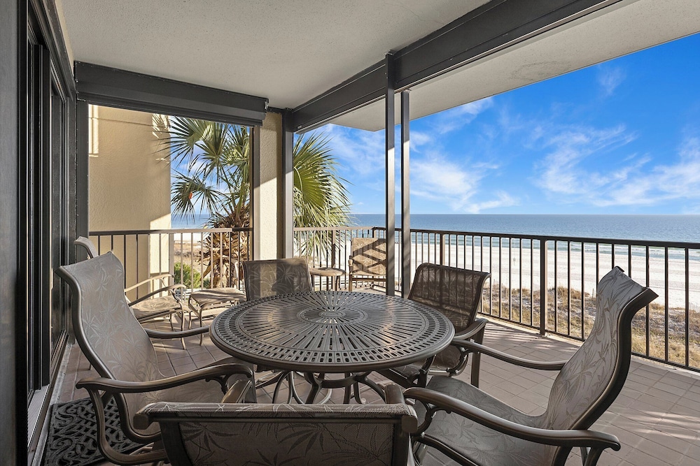 Romar House B by Southern Vacation Rentals — 4-Star Luxury Hotel in Orange Beach, United States