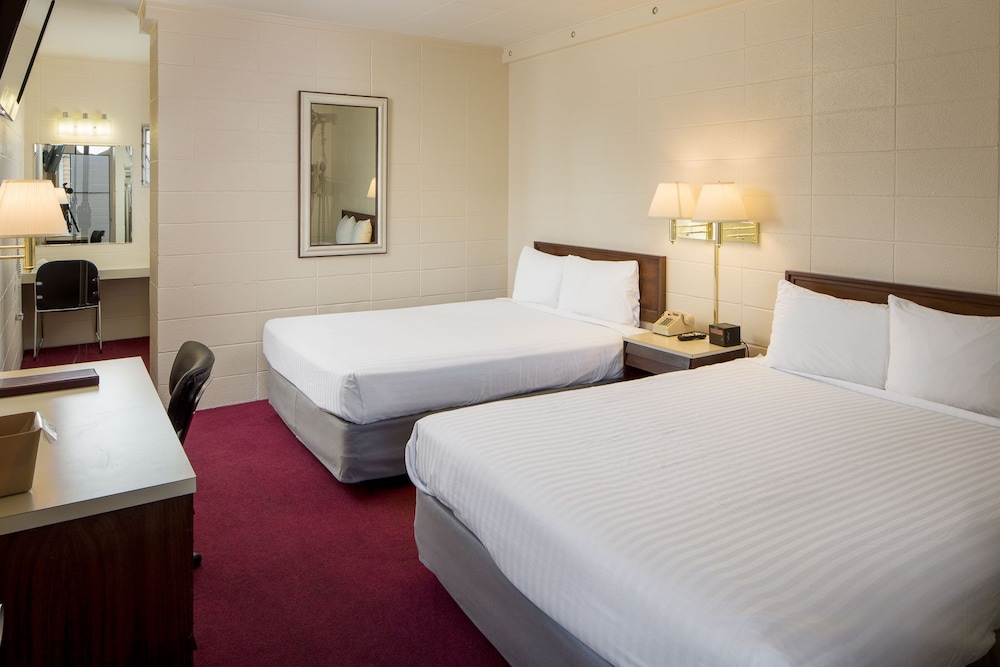 Finlen Hotel and Motor Inn - photo 25