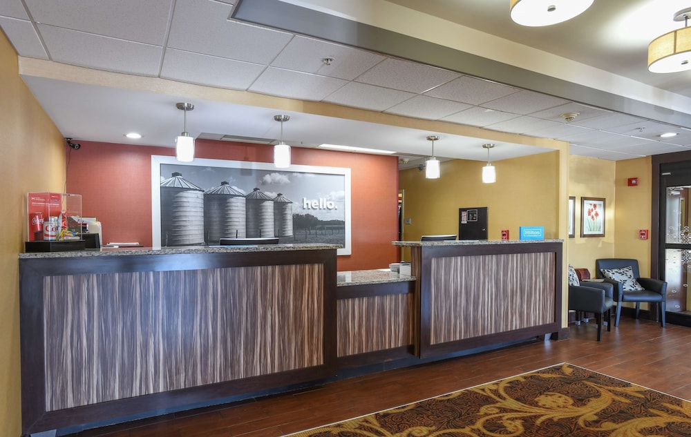 Hampton Inn Dry Ridge - photo 2