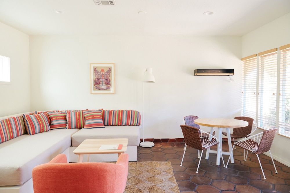 Austin Motel - photo 67