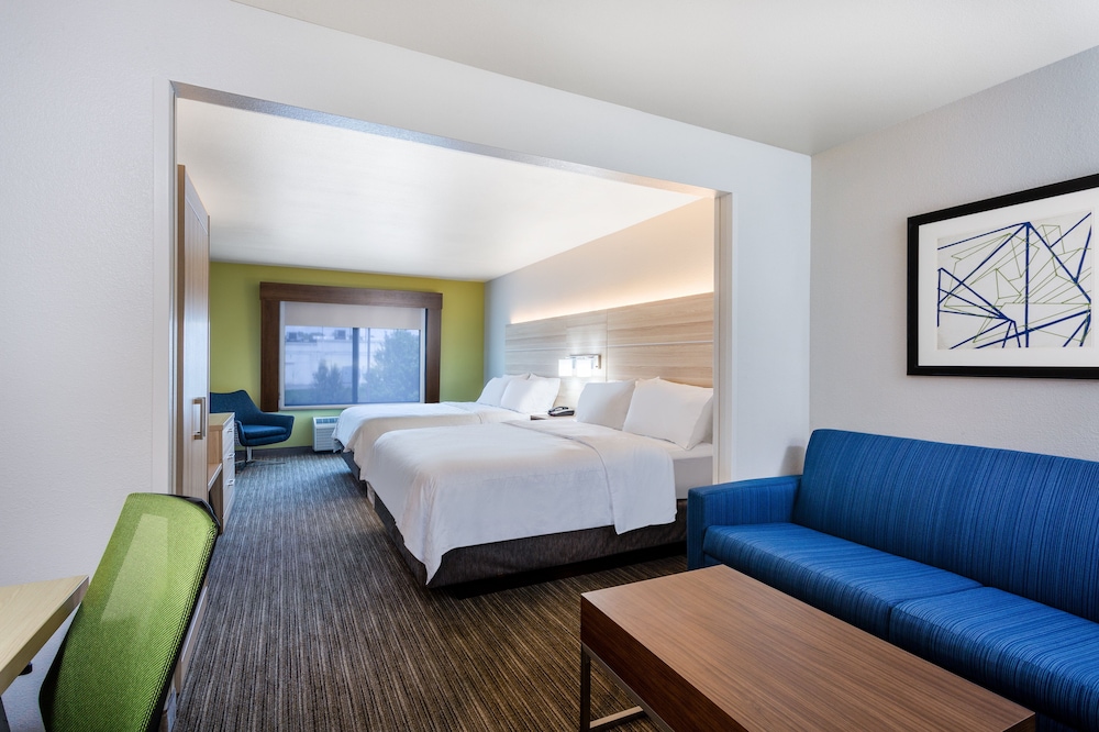 Holiday Inn Express Hotel & Suites Lewisburg by IHG - photo 15