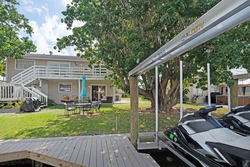 Blue Dolphin Estates - photo 16