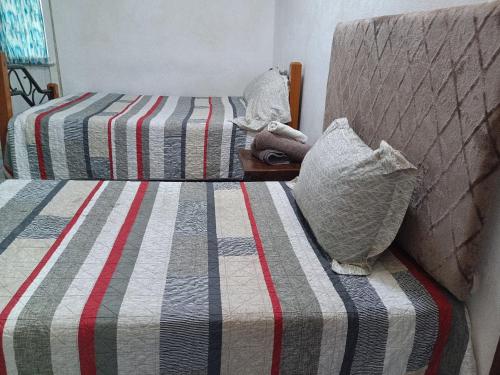 Barato y tranquilo olas in Manzanillo, Mexico