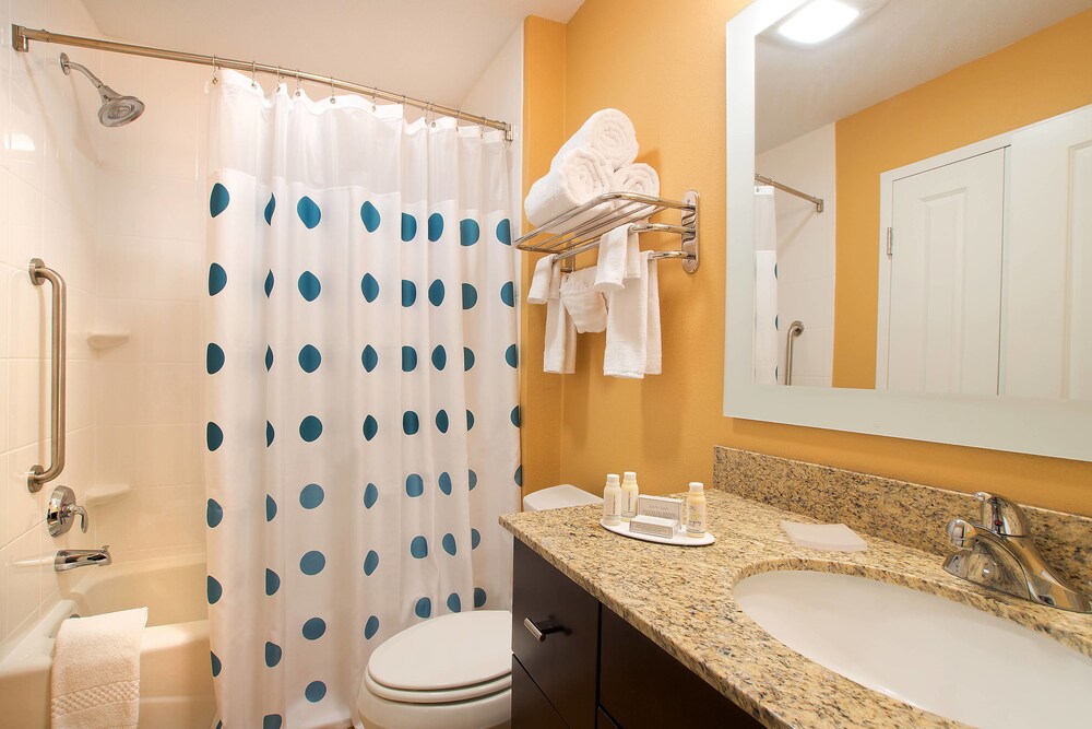 TownePlace Suites by Marriott Dodge City - photo 12