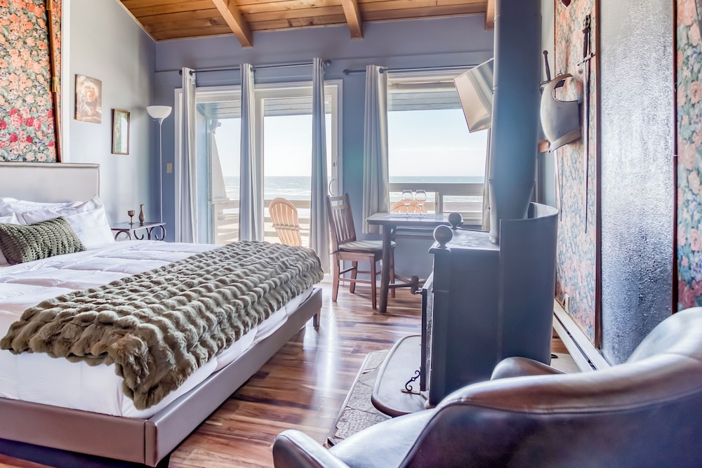 Moolack Shores Inn - photo 38