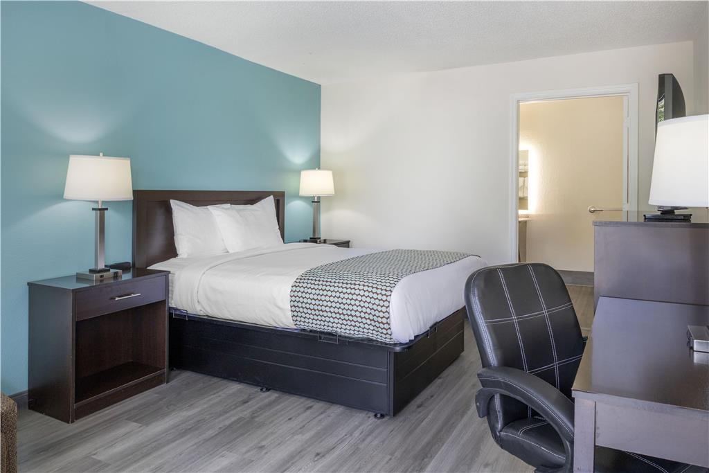 SureStay Plus Hotel by Best Western Asheboro - photo 10