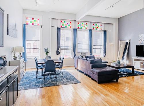 Greely Gaslamp Loft W Parking & 4 Beds #201 - featured photo