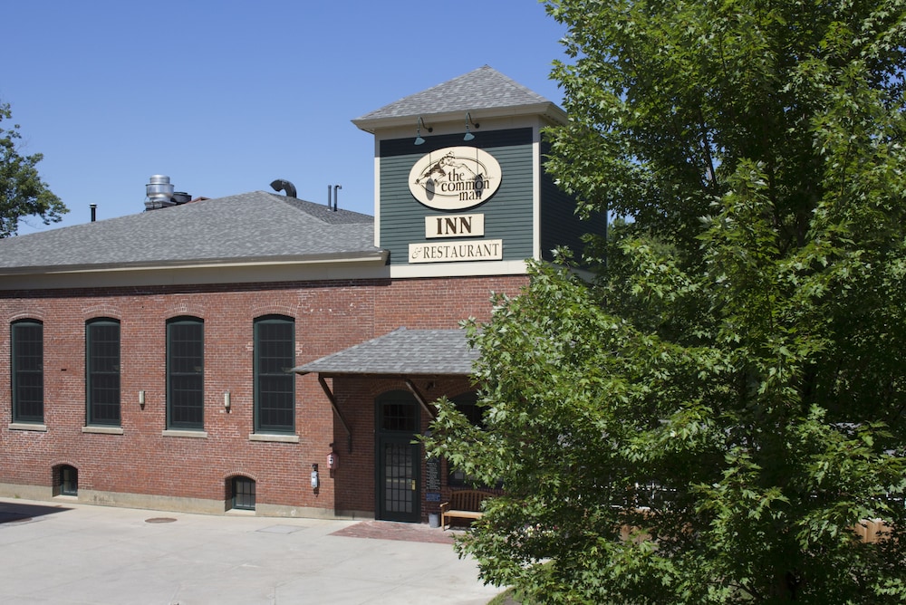 The Common Man Inn & Restaurant - photo 119