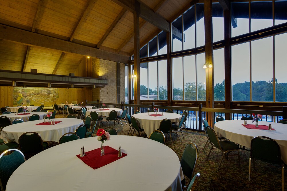 Salt Fork Lodge and Conference Center - photo 42
