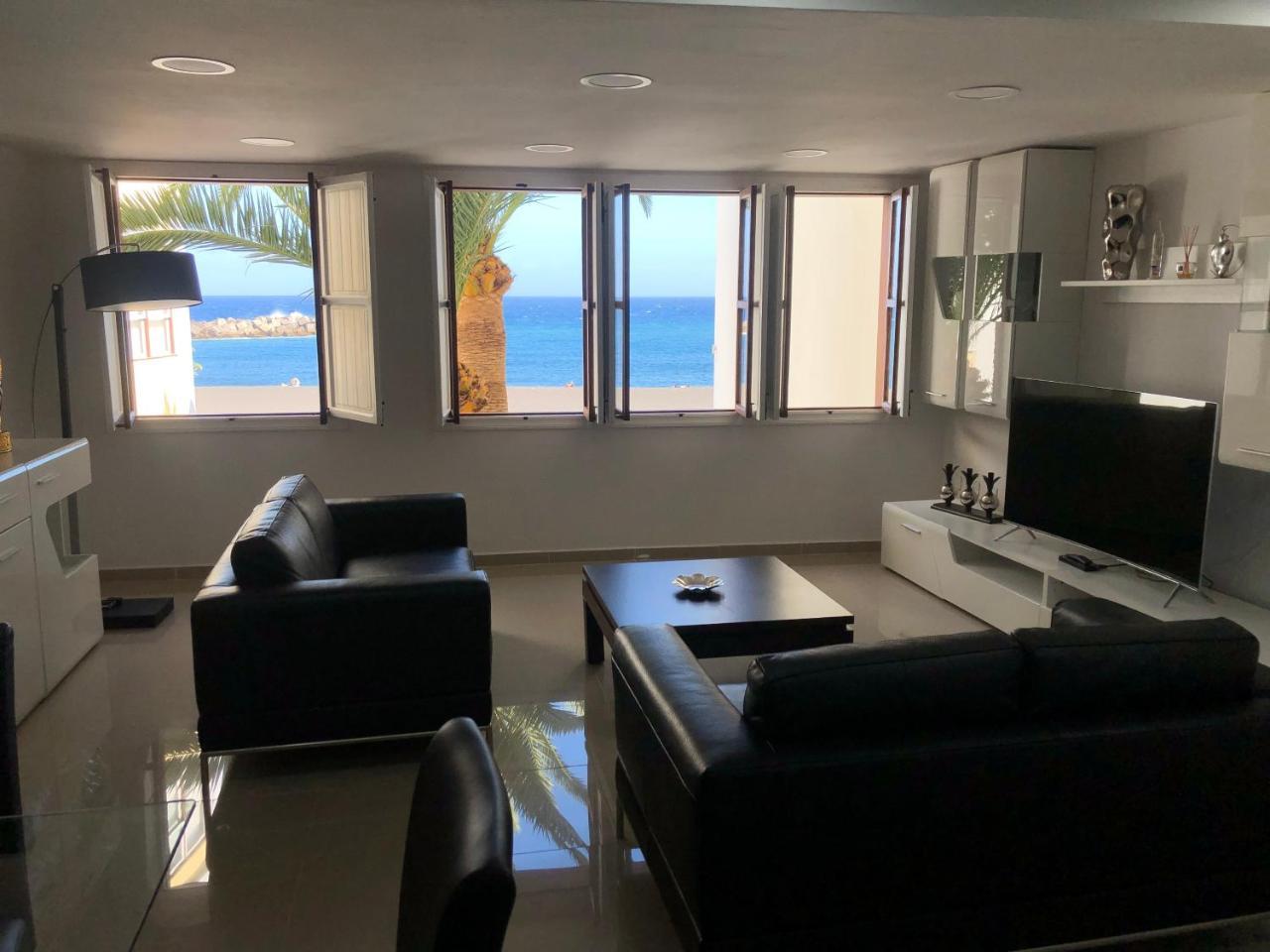 V&C Luxury Sea House — 4-Star Luxury Hotel in Santa Cruz De La Palma, Spain